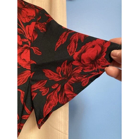 Huguest Mini Dress Womens Sz XL Blue Red Floral Ruffles short sleeve NEW - Picture 9 of 14